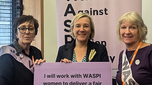 Lisa Smart MP meets the WASPI campaign at Parliament